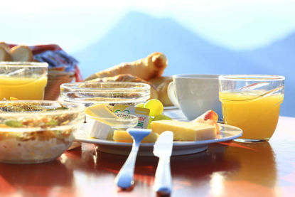 Image de Bon petit-déjeuner montagnard avec téléphérique